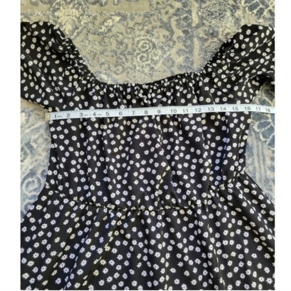 SOLD ON MERCARI - Picture 5 of 6